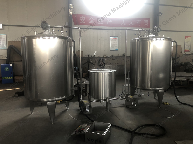 1000l tank.jpg